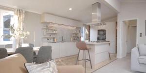 Köök või kööginurk majutusasutuses Beautiful Lodge With Full Decking Nearby Hunstanton Beach, Sleeps 6 Ref 23182K