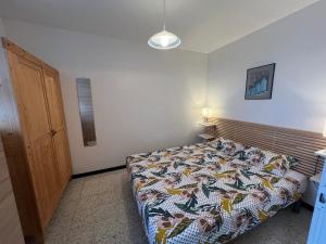 Posteľ alebo postele v izbe v ubytovaní Bel appartement 2 pièces