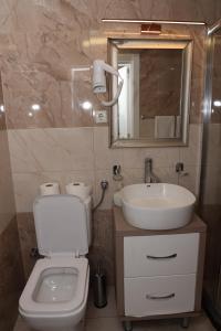 Foto dalla galleria di Hotel Cleon a Prizren