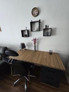 Galeri foto REGEX Apartment di Pristina
