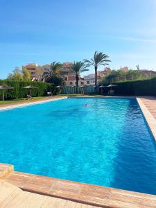 Bazén v ubytování Calas Blancas nebo v jeho okolí