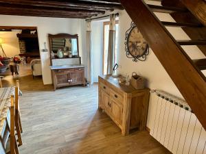 Kuchyňa alebo kuchynka v ubytovaní Maison au coeur des Angles