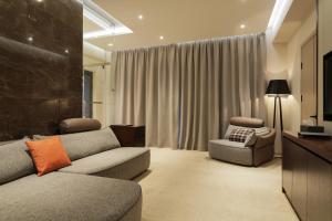 Gallery image of Mounthree in Pʼambak