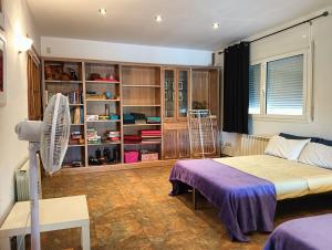 Posteľ alebo postele v izbe v ubytovaní VILLA DU LAC spéciale pour famille avec enfant