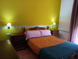 Posteľ alebo postele v izbe v ubytovaní VILLA DU LAC spéciale pour famille avec enfant