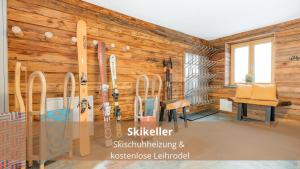 Fotografia z galérie ubytovania Chalet WaldHäusl luxuriöse Ferienwohnungen mit Sauna & Whirlpool, Kamin, Balkon oder Terrasse mit Bergblick v destinácii Heiligenblut