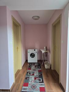 Φωτογραφία από το άλμπουμ του Vila Blaceri σε Pogradec