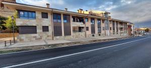 Budova, kde se apartmán nachází + 6 fotografií