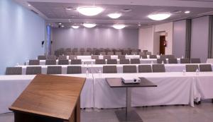 Konferenční prostory v ubytování Hotel Ciudad de Ponferrada, Ascend Hotel Collection