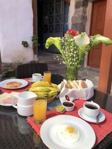 Makanan di atau berdekatan hotel