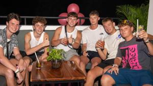 Ospiti di Mad Monkey Hostel Siem Reap