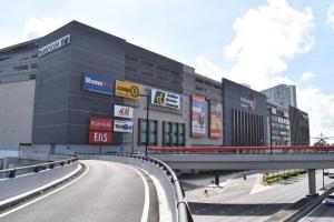 a large building with a road in front of it at 3BR-Countryroad-Paradigm Residence by Guesthouse-6-8Pax in Johor Bahru
