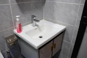 Φωτογραφία από το άλμπουμ του MediQuick Stays Smarthomes στο Ναϊρόμπι