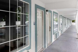 Fotografie z fotogalerie ubytování Suburban Studios Brunswick I-95 v destinaci Brunswick