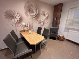 Posezení v ubytování NEU! Ferienwohnung Hofblick