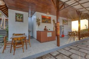 Restaurace v ubytování Kelingking Puri Suci Villa