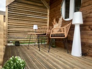 Balkón nebo terasa v ubytování Le love van
