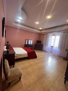 Postel nebo postele na pokoji v ubytování Spacious Flat Near Valletta & Waterfront - Ideal Location