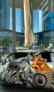 Jídlo v apartmánu nebo okolí