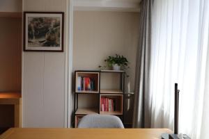 Biblioteca din acest hotel
