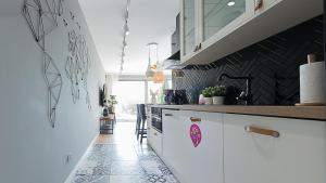 Nhà bếp/bếp nhỏ tại VacationClub - Bukowa 17A Apartament H1