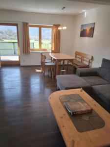 Posedenie v ubytovaní Ferienwohnung Anton