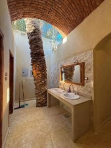 Koupelna v ubytování فندق إريغن Erighin siwa hotel