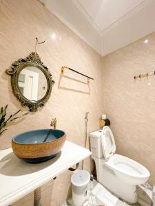 Koupelna v ubytování Xenia Đà Lạt 2