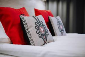 Posteľ alebo postele v izbe v ubytovaní GórSKI Przystanek Apartament Satoła 2
