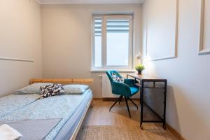 Posteľ alebo postele v izbe v ubytovaní 53m2 Apartament na Letniej z Widokiem na Góry Kłodzko - Przyjaciół Ziemi Kłodzkiej + 28 fotografií