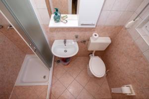 Koupelna v ubytování Apartment Tina 6p