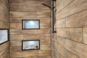 Ένα μπάνιο στο Contractors, families, great location, near transport links +25 φωτογραφίες