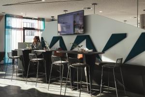Μια τηλεόραση ή/και κέντρο ψυχαγωγίας στο Holiday Inn - the niu, Flash Berlin Charlottenburg by IHG