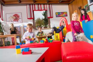 Goście zatrzymujący się w obiekcie Familienhotel Central