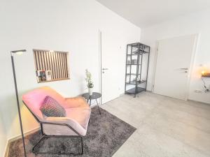 Letto o letti in una camera di Elegant & Air condition 5BR - By The Danube River