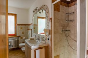 Agritur Coryletum的一间浴室