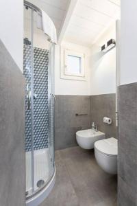 Koupelna v ubytování Florence Olive Grove