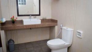 Gallery image of Uni Beach Hotel in Pangandaran
