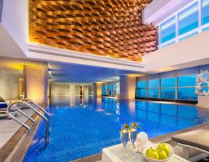 Seaton International Hotel Chengdu 내부 또는 인근 수영장