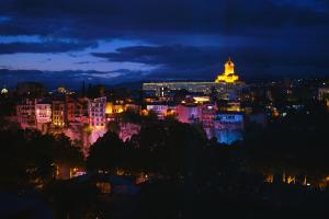 A general view of Tbiliszi or a view of the city taken from a szállodákat