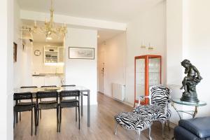 Χώρος καθιστικού στο Cozy Apartment near Fira Gran Via with AC +30 φωτογραφίες