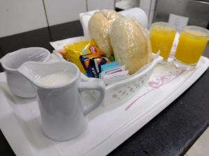 Jídlo v hodinového hotelu nebo okolí