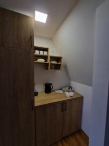 Dapur atau dapur kecil di HedoNik Divčibare