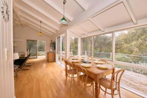Un lugar para sentarse en The Hideaway