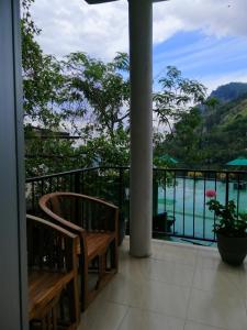 A general mountain view or a mountain view taken from the homestay
