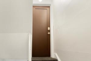Imagen de la galería de Chic 1-BR Loft Nestled Between Dupont & Logan, en Washington