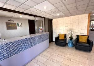 Fotografie z fotogalerie ubytování Travelers Inn Elizabeth City v destinaci Elizabeth City + 45 fotografií