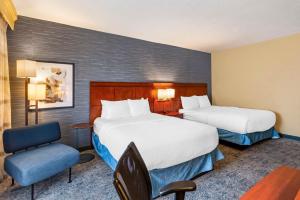 Voodi või voodid majutusasutuse Best Western Plus Provo University Inn toas