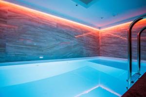 Afbeelding uit fotogalerij van Privé Spa L'amour in Nuenen