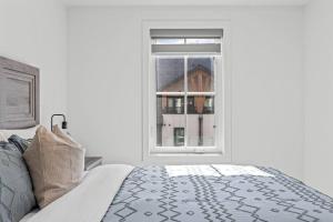 Ένα ή περισσότερα κρεβάτια σε δωμάτιο στο Golden Ridge - 2 Bedroom plus Den